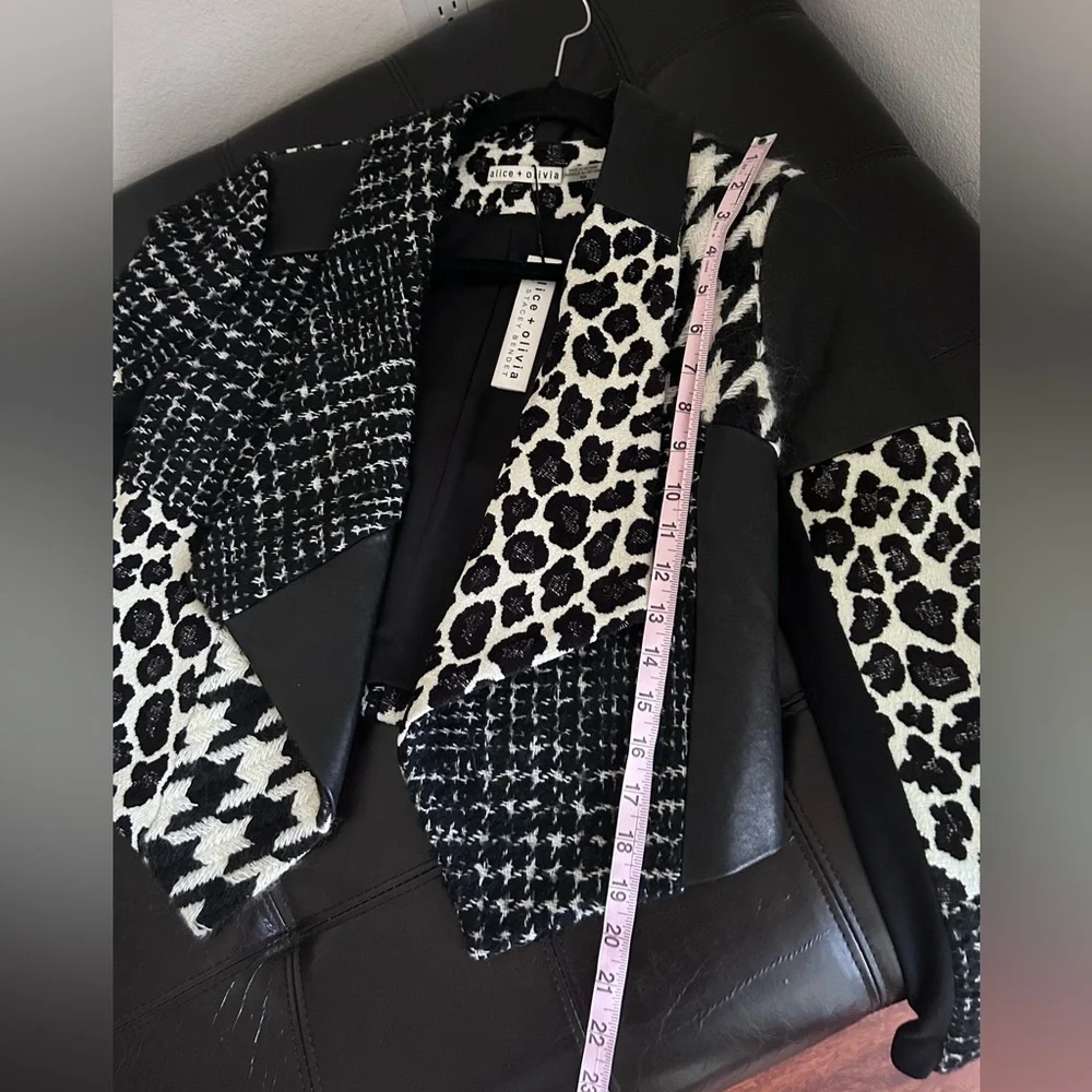 NWT Alice + Olivia Harvey Leather Patchwork Draped Lapel Blazer Jacket M - Picture 8 of 17